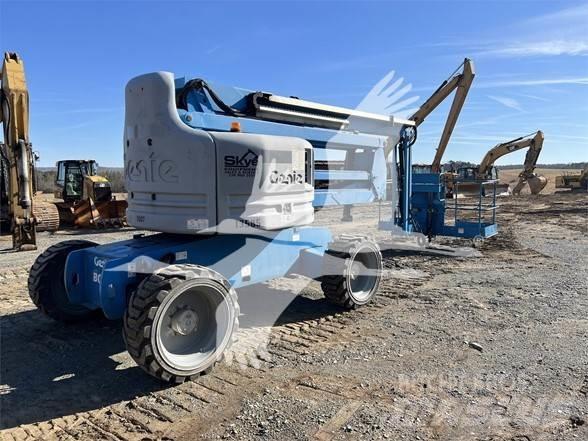 Genie Z60/34 Plataforma de trabajo articulada