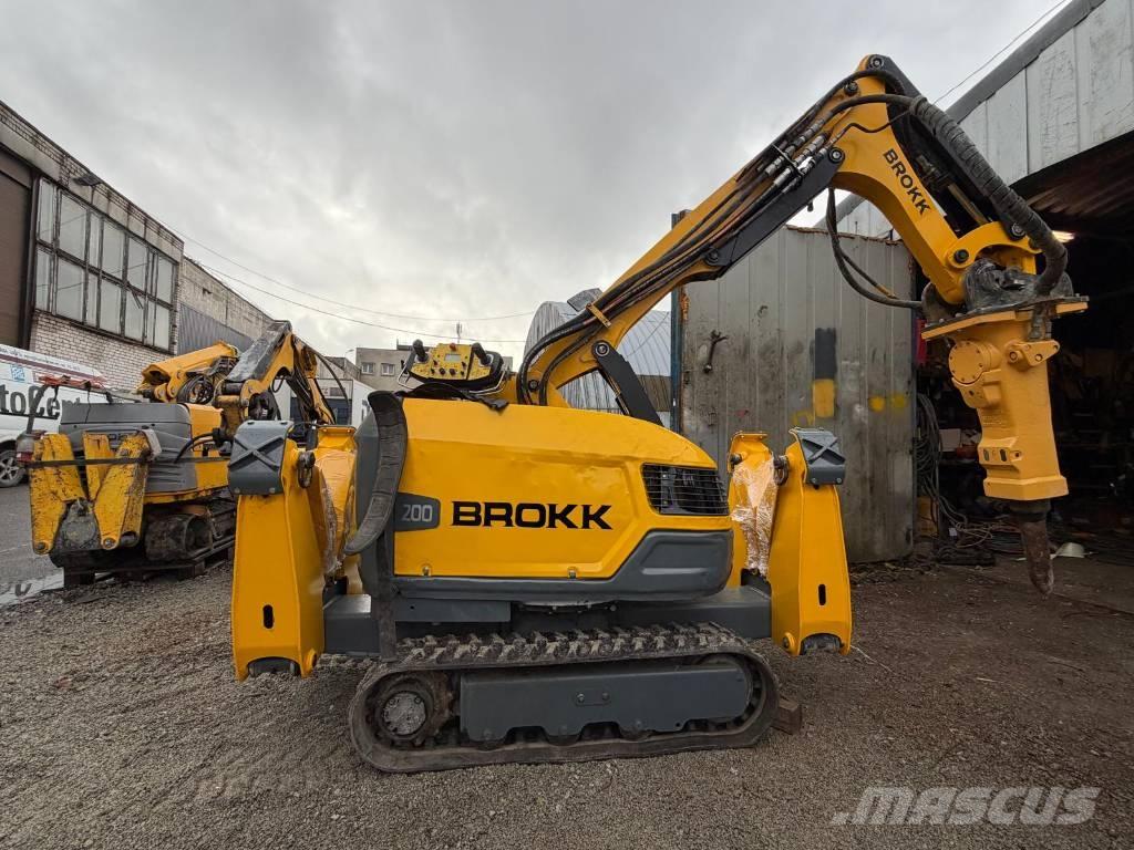 Brokk 200 Excavadoras de demolición
