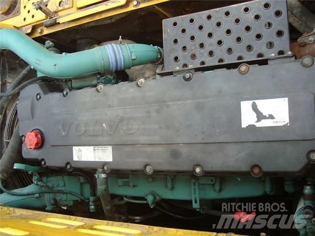 Volvo EC 460 B LC Excavadoras de cadenas