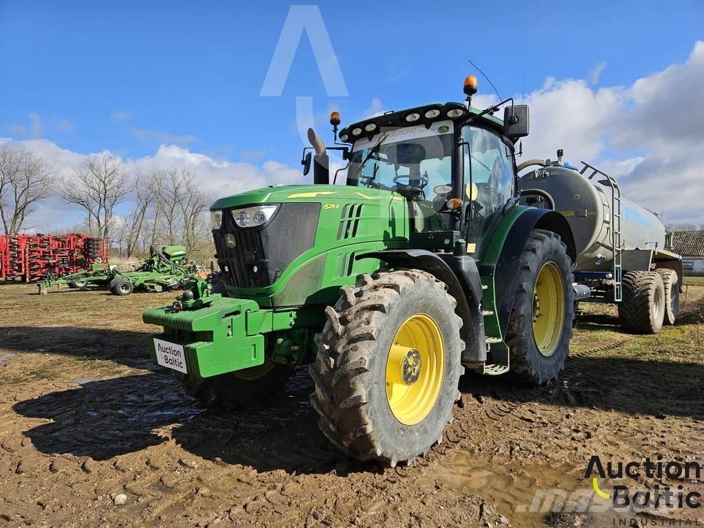 John Deere 6215 R Tractores