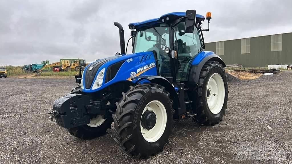 New Holland T6.155 Tractores
