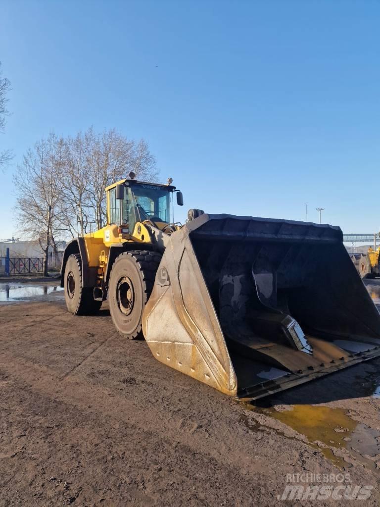 Volvo L 220 F Cargadoras sobre ruedas