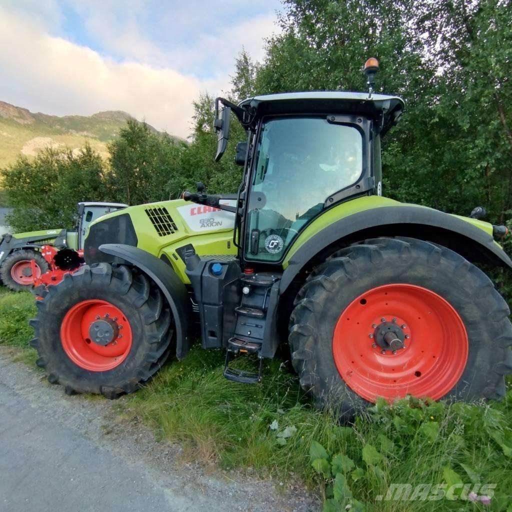 CLAAS Axion 830 Tractores