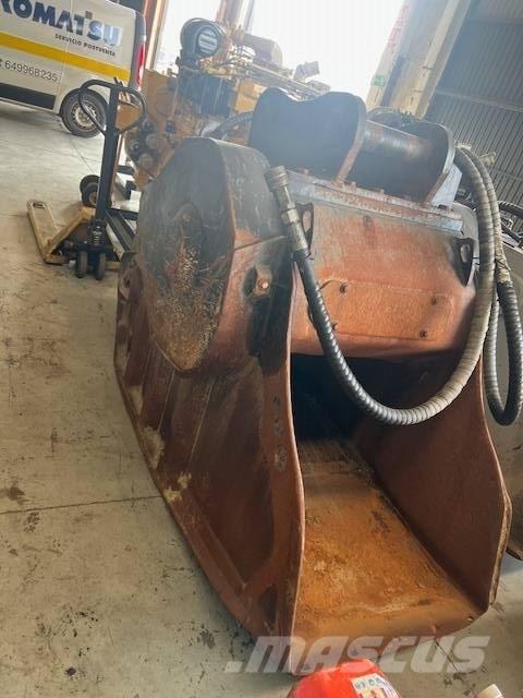 MB Crusher BF 70.2 Cubas tritutadora