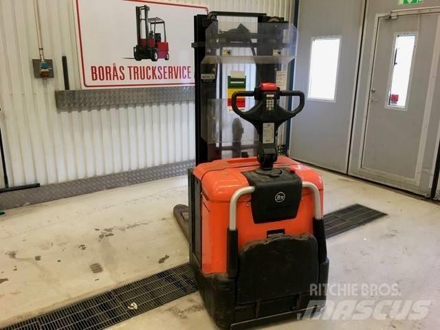 BT SPE 125 L Apiladores eléctricos