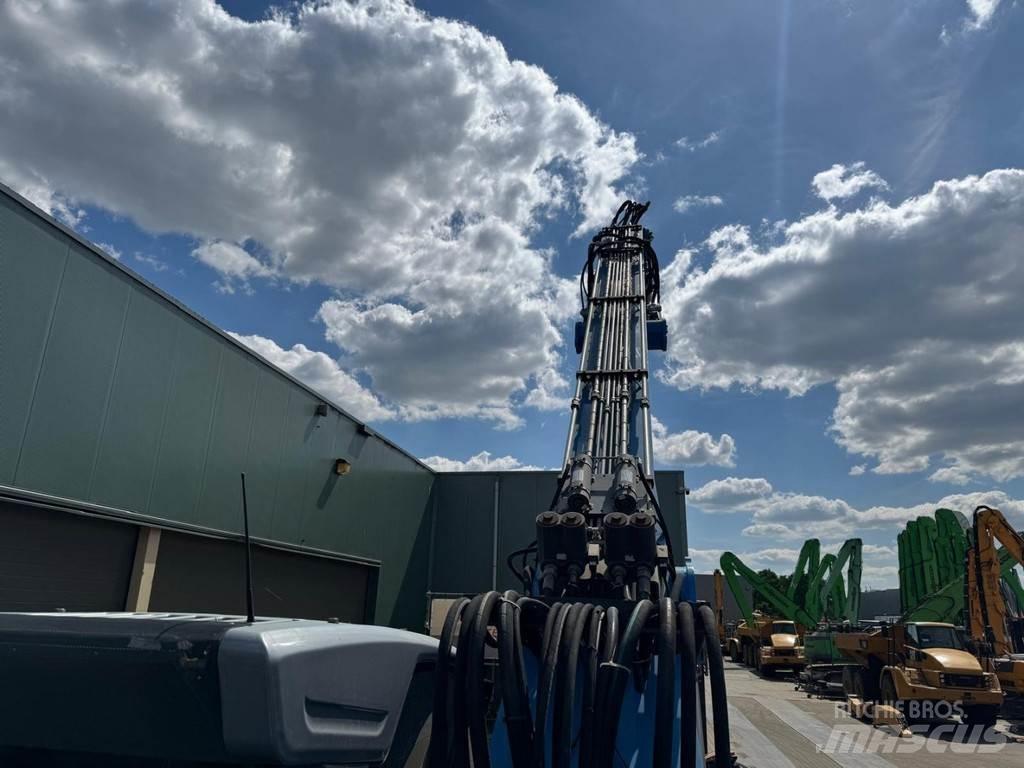 Fuchs MHL 350 F Excavadoras de manutención
