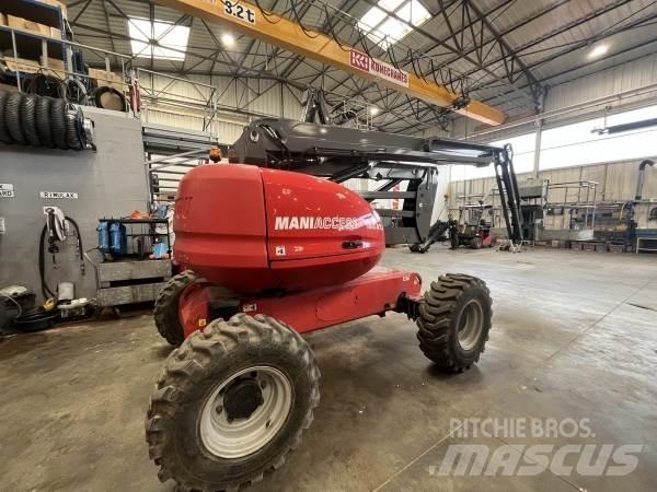 Manitou 180ATJ Plataforma de trabajo articulada