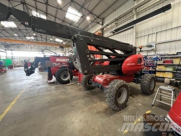 Manitou 180ATJ Plataforma de trabajo articulada