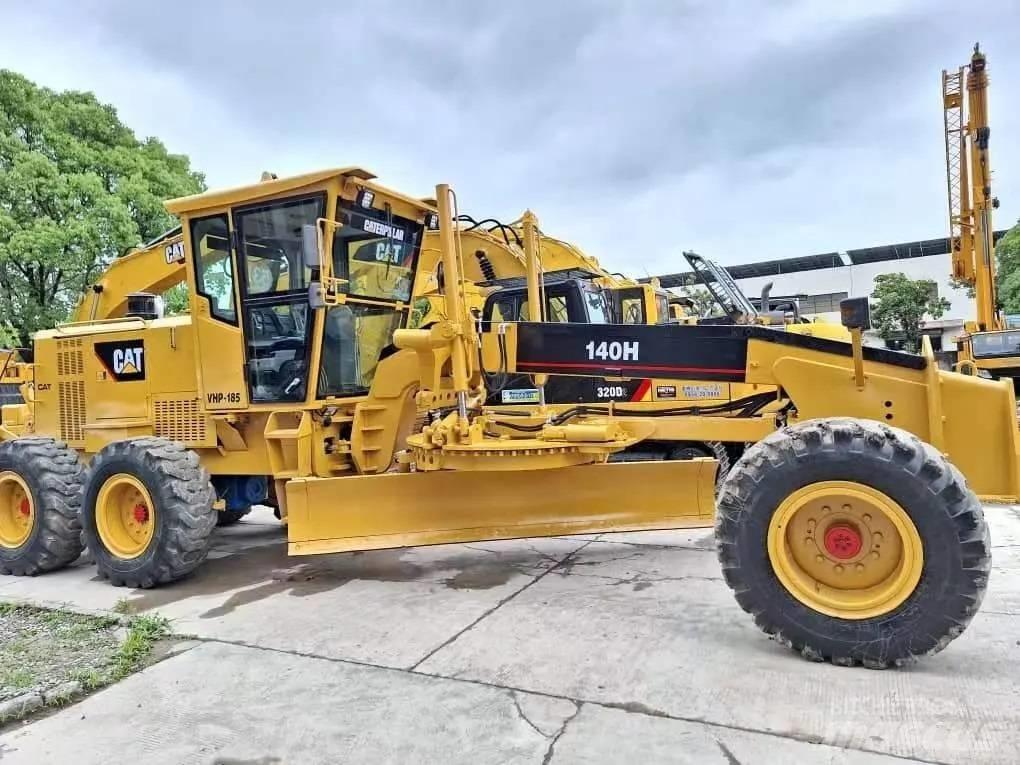 CAT 140H Motoniveladoras