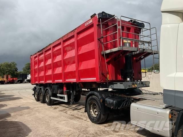  Colson Scrap Trailer Bañera