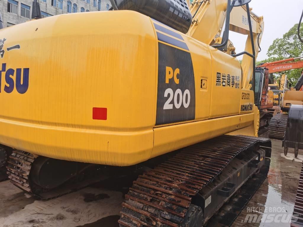 Komatsu PC 200-8 Excavadoras de cadenas