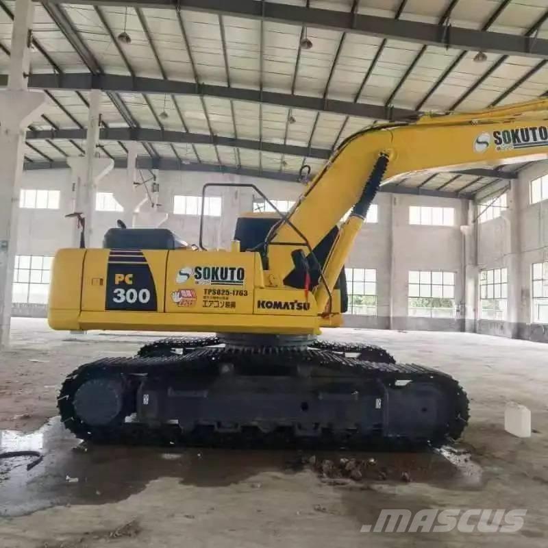 Komatsu PC300-7 Excavadoras de cadenas