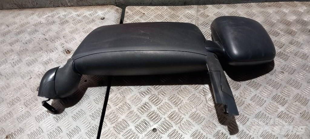 Scania G 400   1723519 Cabinas e interior