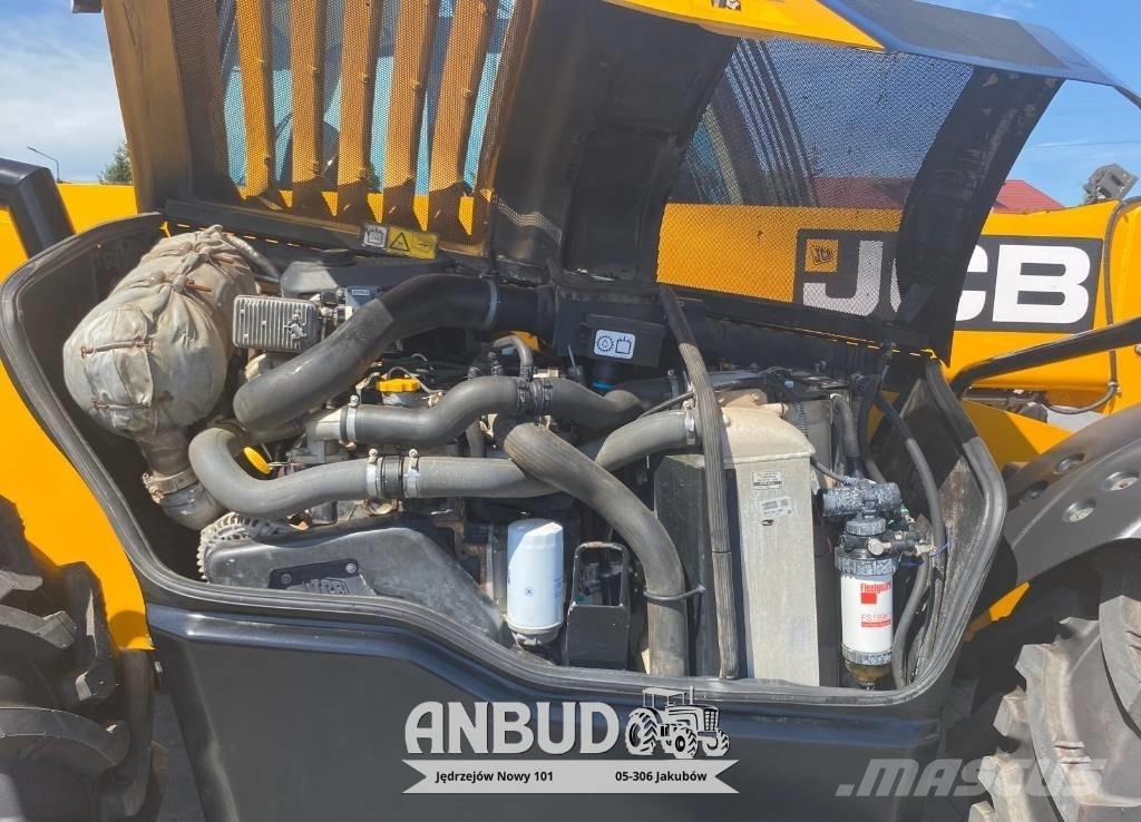JCB 541-70 Agripro Cargadoras de ruedas telescópicas