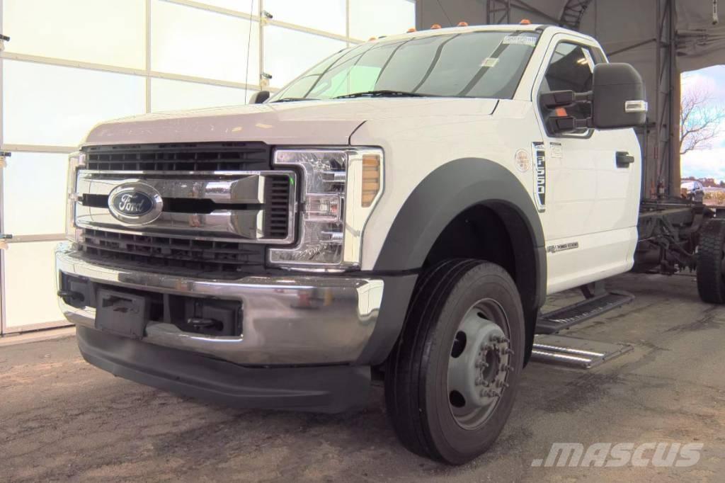 Ford F 550 XLT SD Camiones chasis