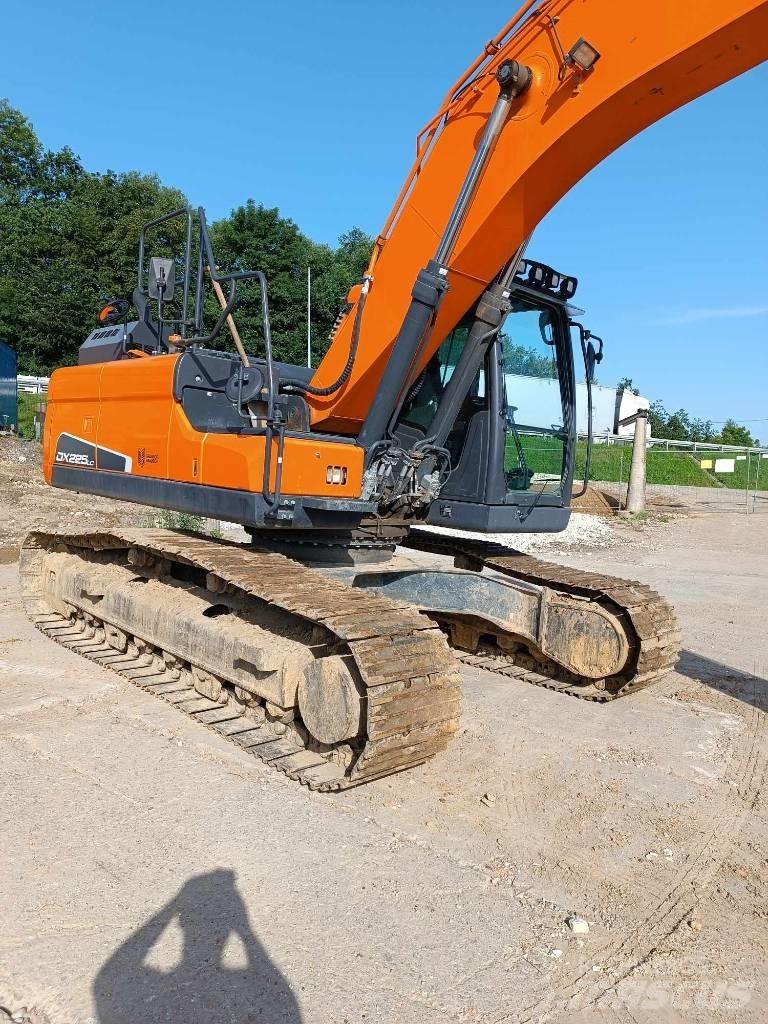 Doosan DX 225 LC-5 Excavadoras de cadenas
