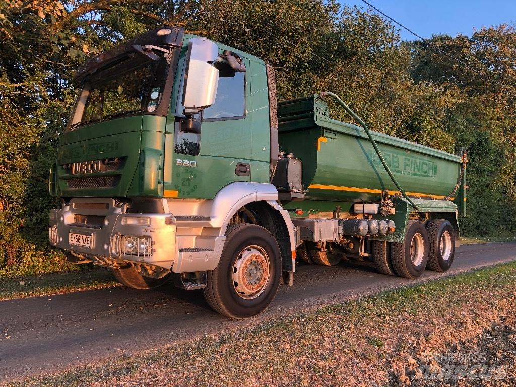 Iveco AD 260 T33 Camiones bañeras basculantes o volquetes