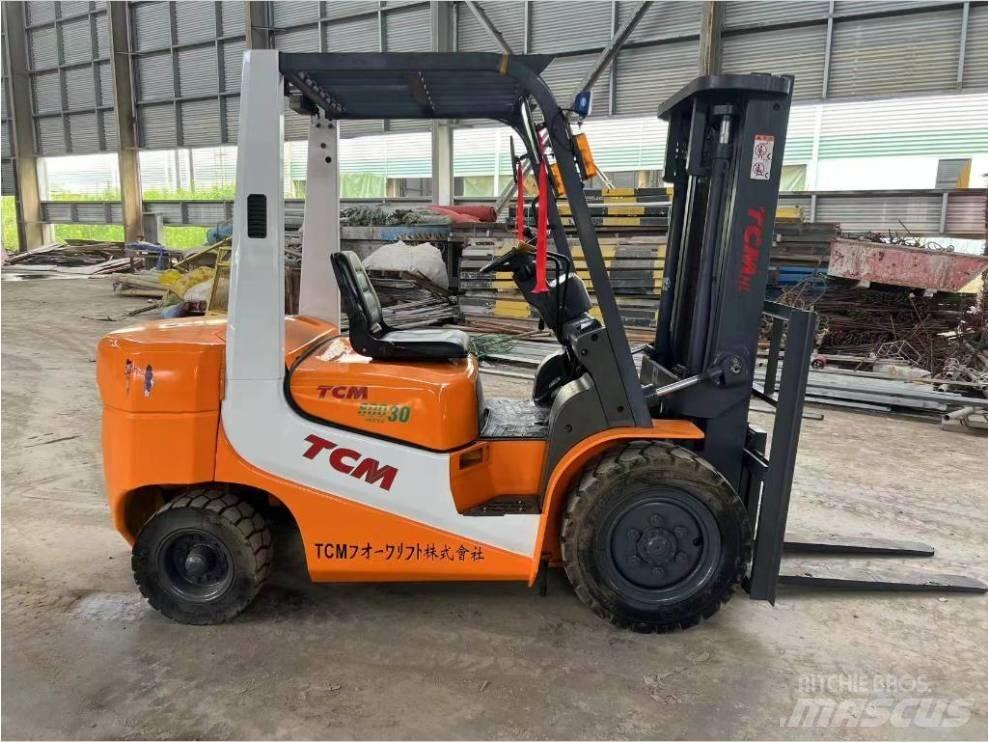 TCM FD 30 Carretillas diesel