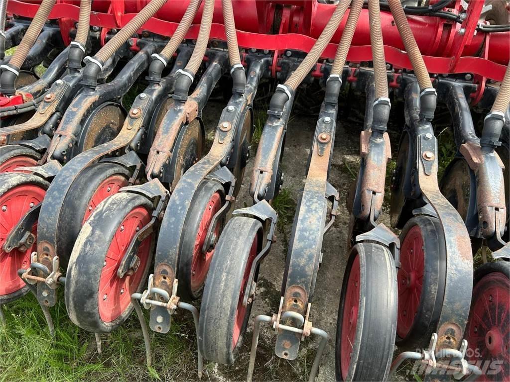 Horsch Pronto 3 DC Sembradoras combinadas