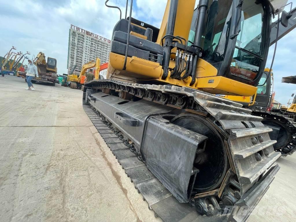 CAT 323 D Excavadoras de cadenas
