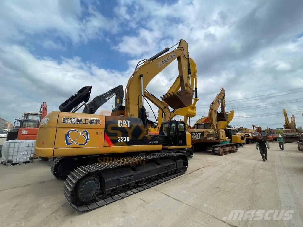 CAT 323 D Excavadoras de cadenas