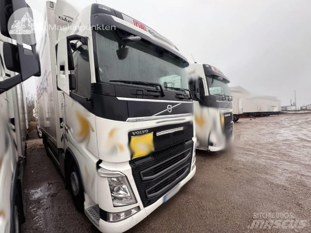 Volvo FH 500 Camiones caja cerrada