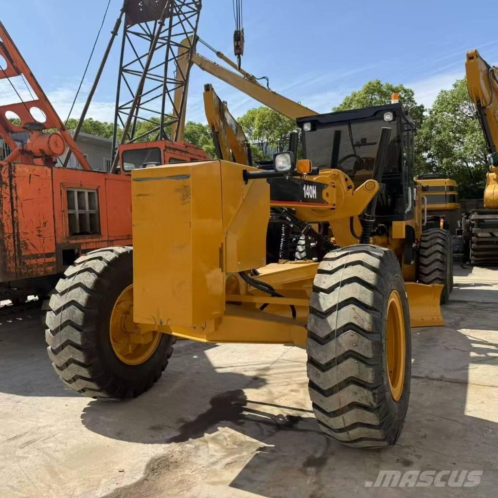 CAT 140 H Motoniveladoras