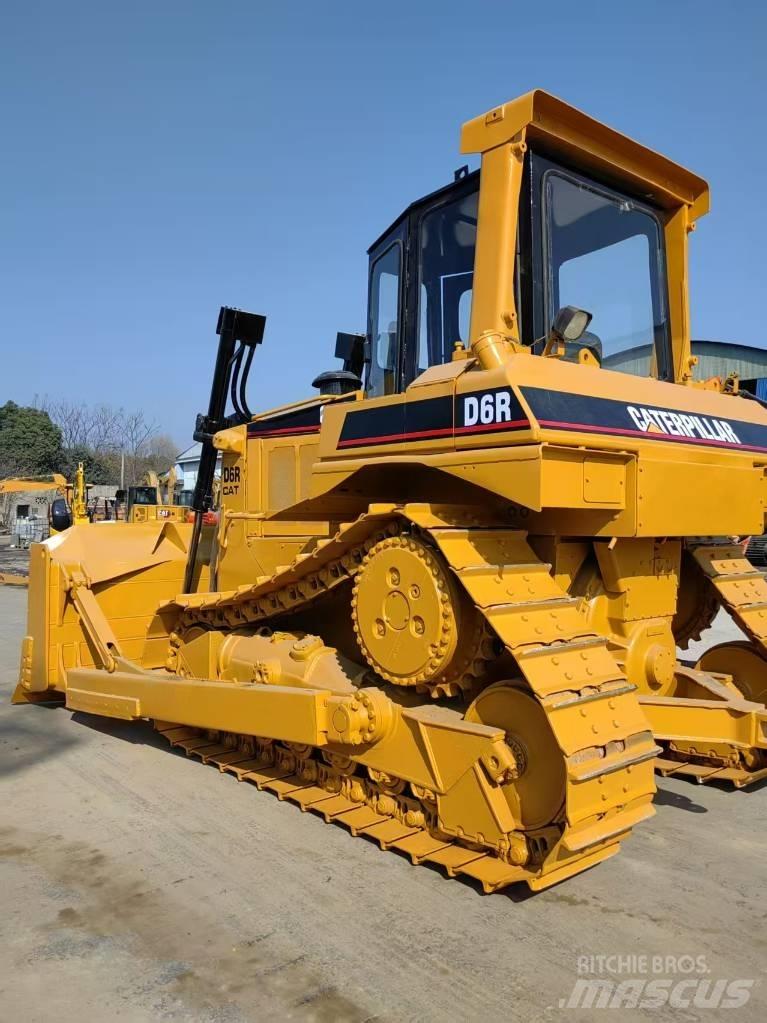 CAT D 6 R Motoniveladoras