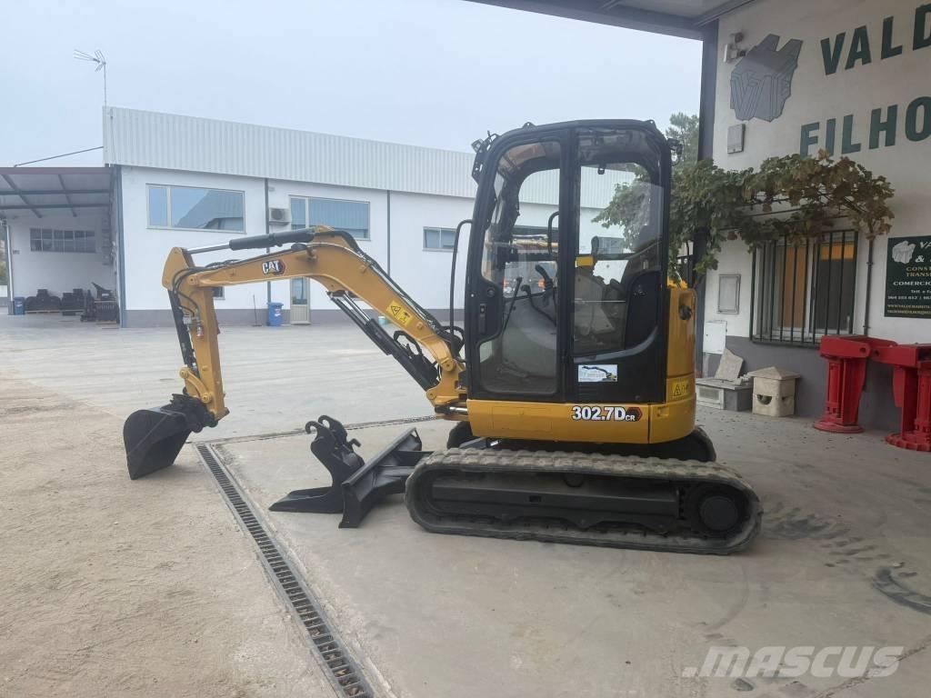 CAT 302.7 D CR Mini excavadoras < 7t