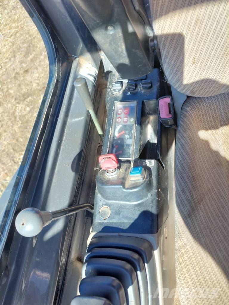 CASE CX 26 B Mini excavadoras < 7t