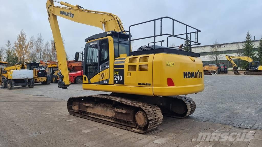 Komatsu PC 210 LC-11 Excavadoras de cadenas