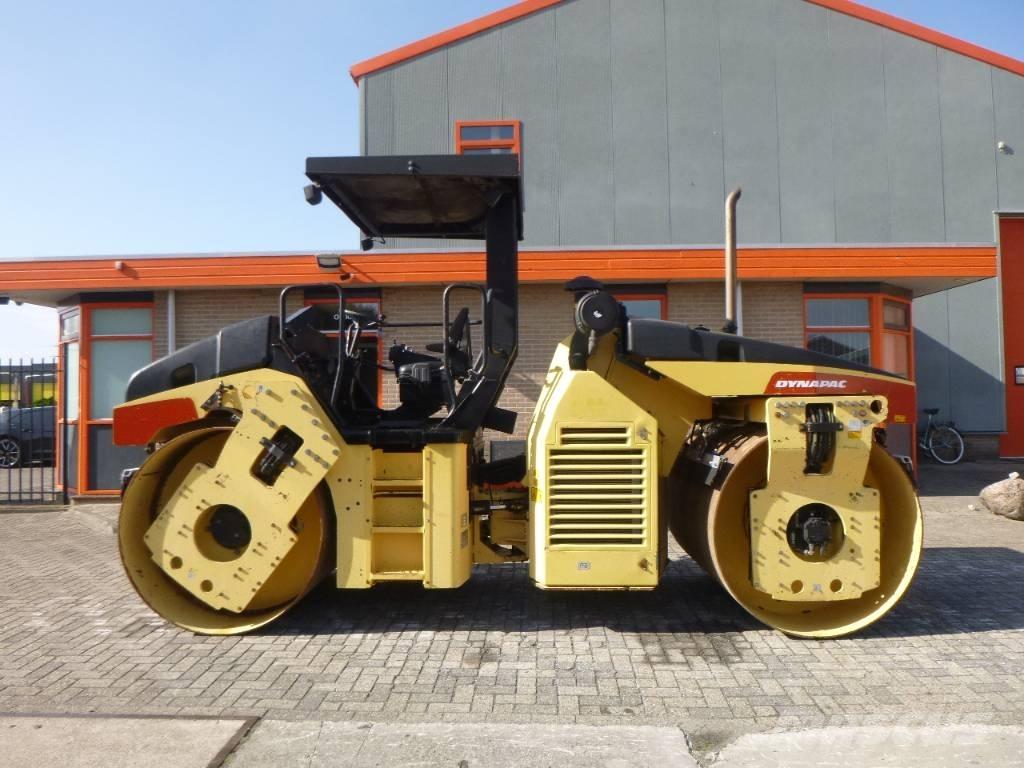 Dynapac CC432V Compactadores de suelo