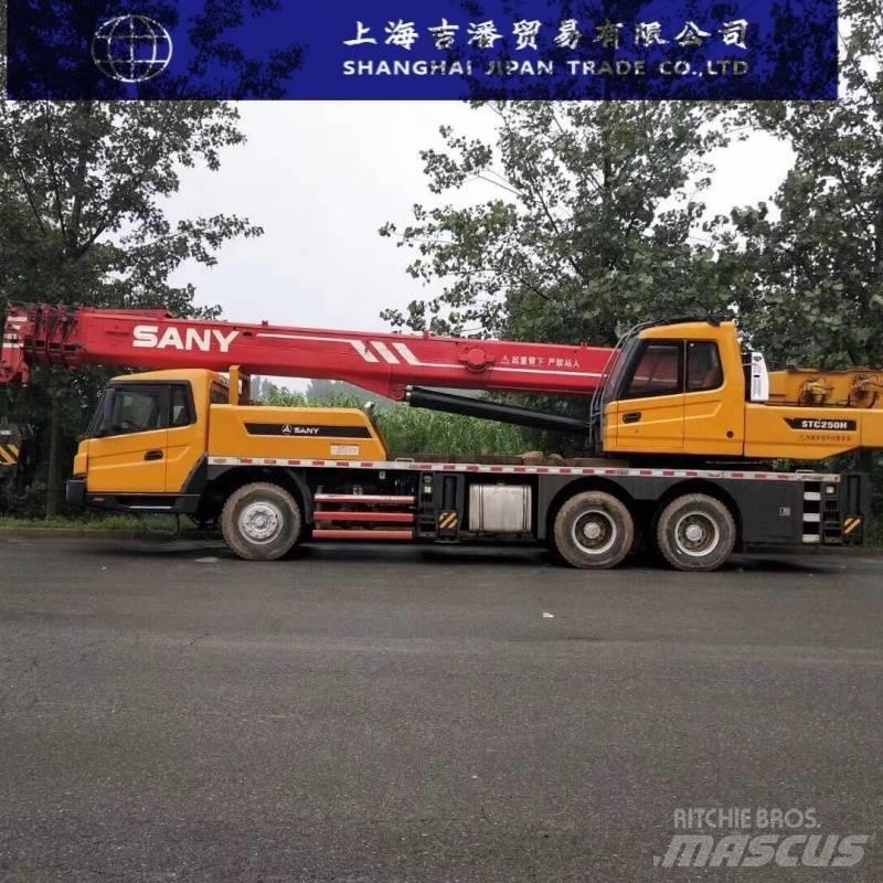 Sany STC 250 Grúas todo terreno