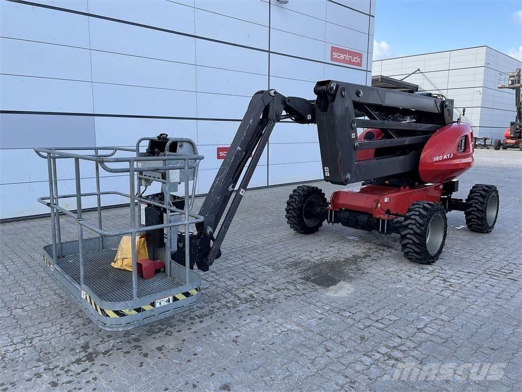 Manitou 160ATJ Plataforma de trabajo articulada