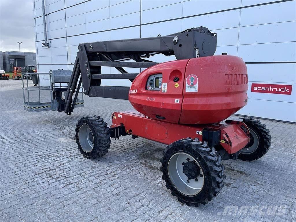 Manitou 160ATJ Plataforma de trabajo articulada