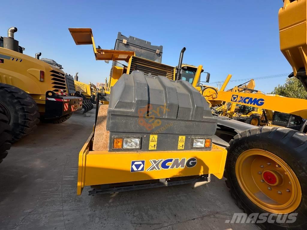 XCMG XD 103 Compactadores de suelo
