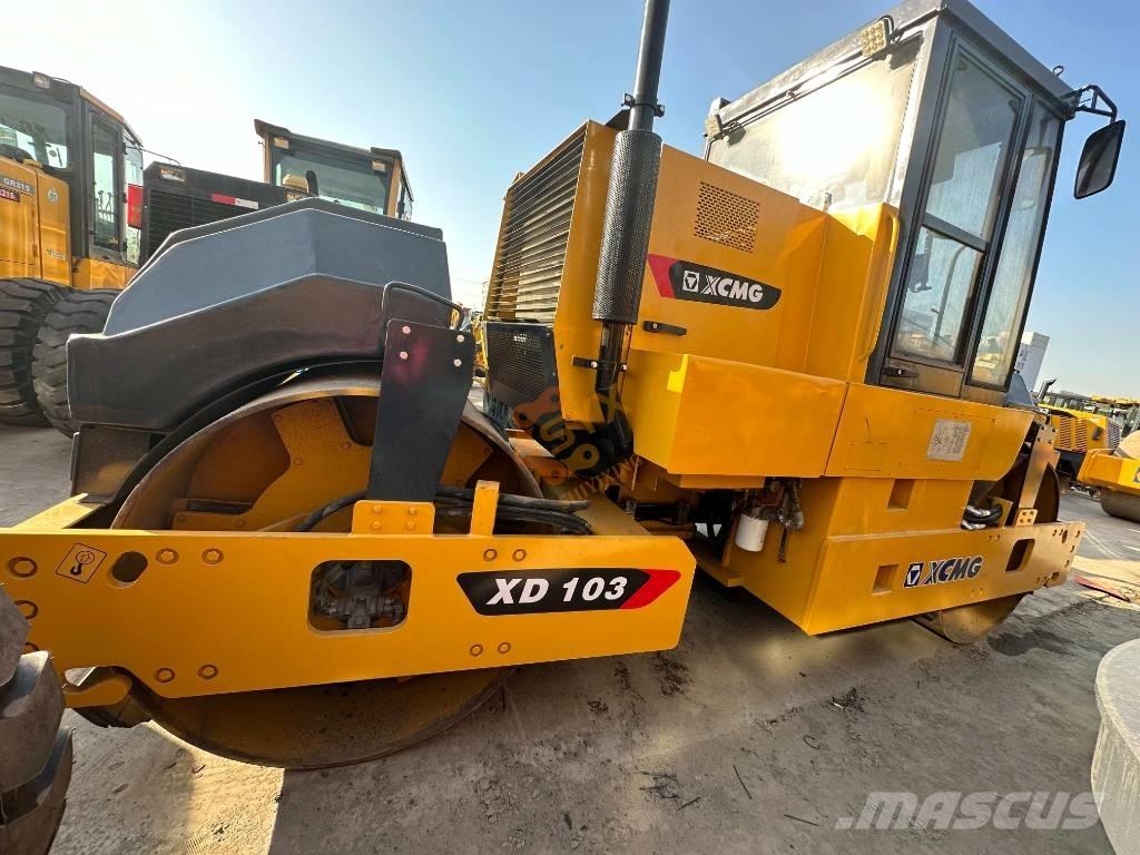 XCMG XD 103 Compactadores de suelo