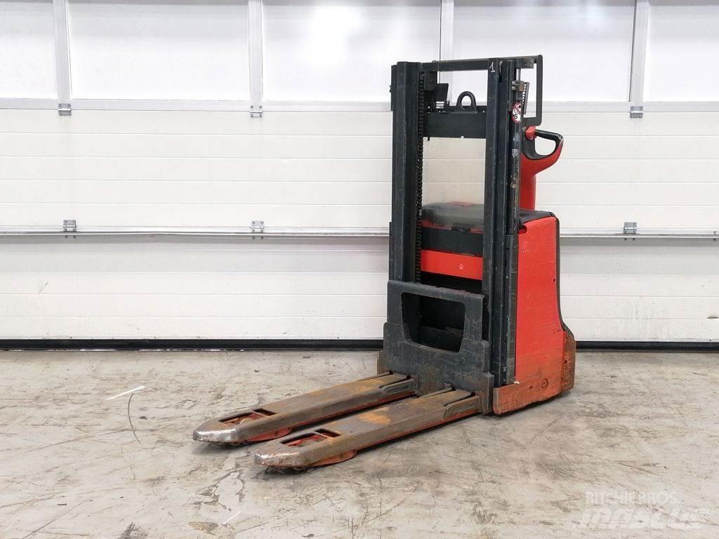 Linde D08 Recogepedidos de baja altura