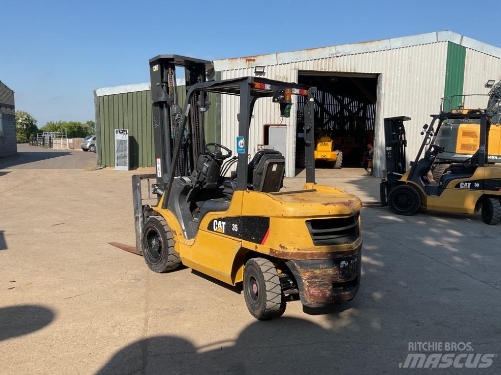 CAT DP35NT Carretillas diesel
