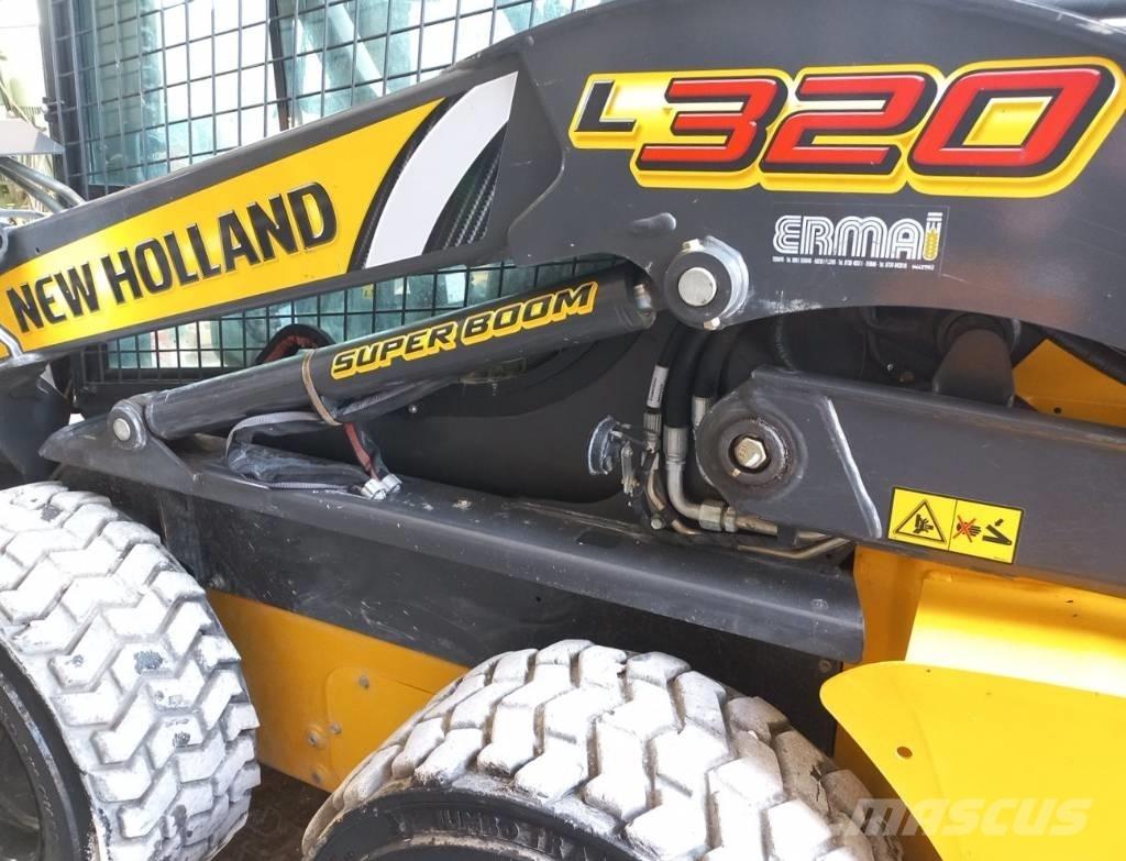 New Holland L320 Minicargadoras