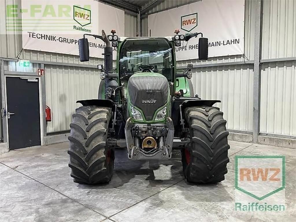 Fendt 700 vario s4 Tractores