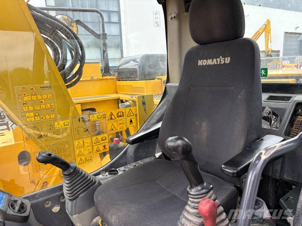 Komatsu PC138US-11 Excavadoras de cadenas