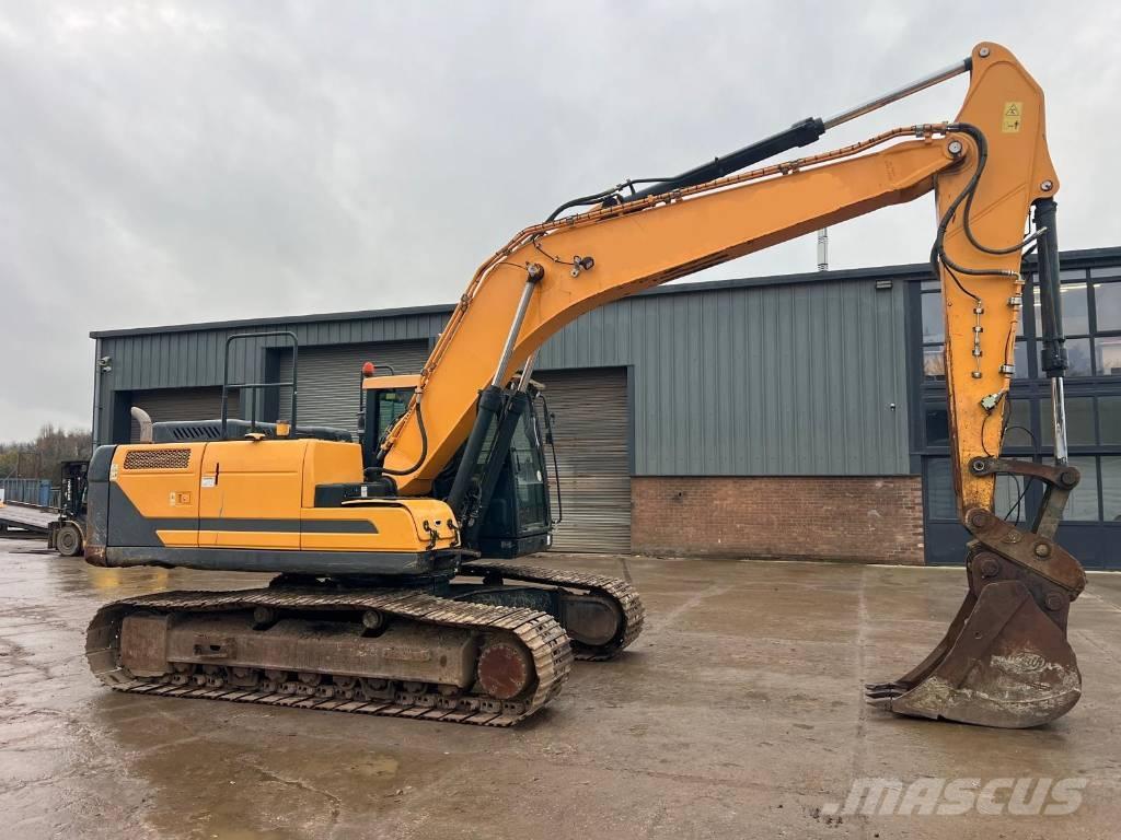 Hyundai HX 220 L Excavadoras de cadenas