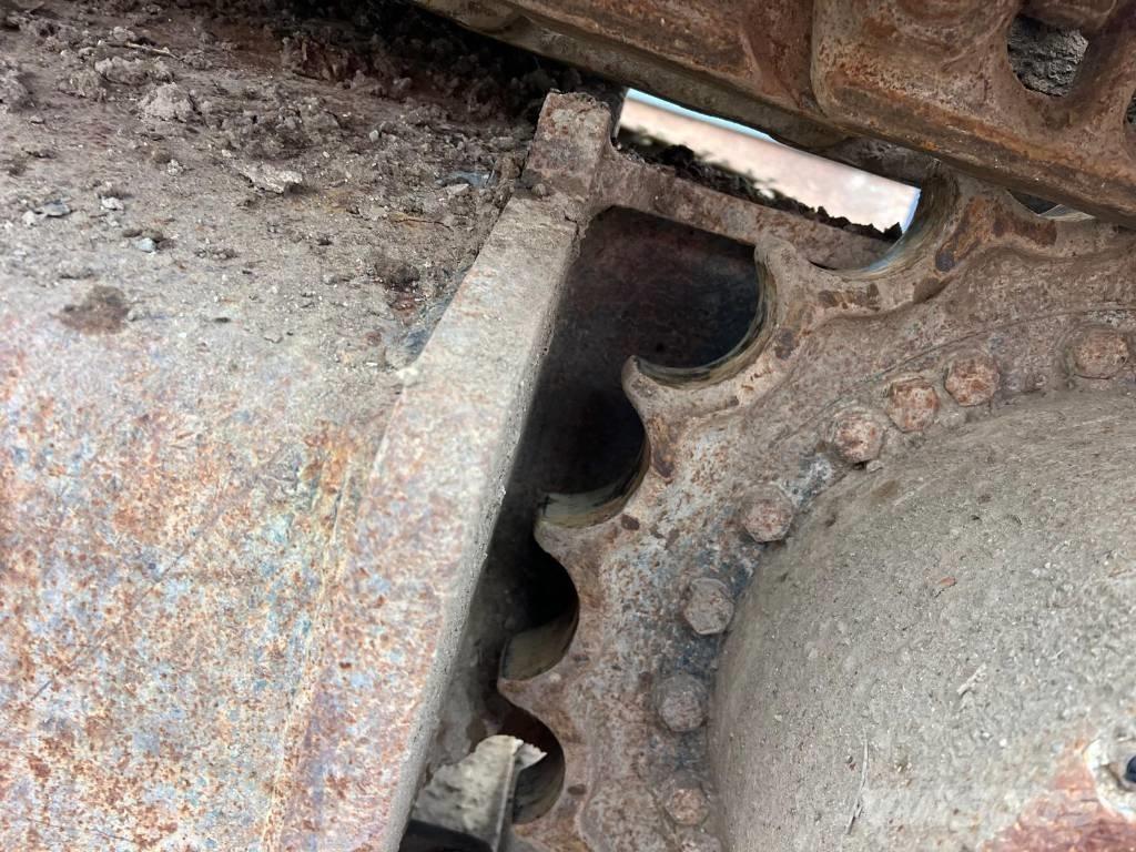 Hyundai HX 220 L Excavadoras de cadenas