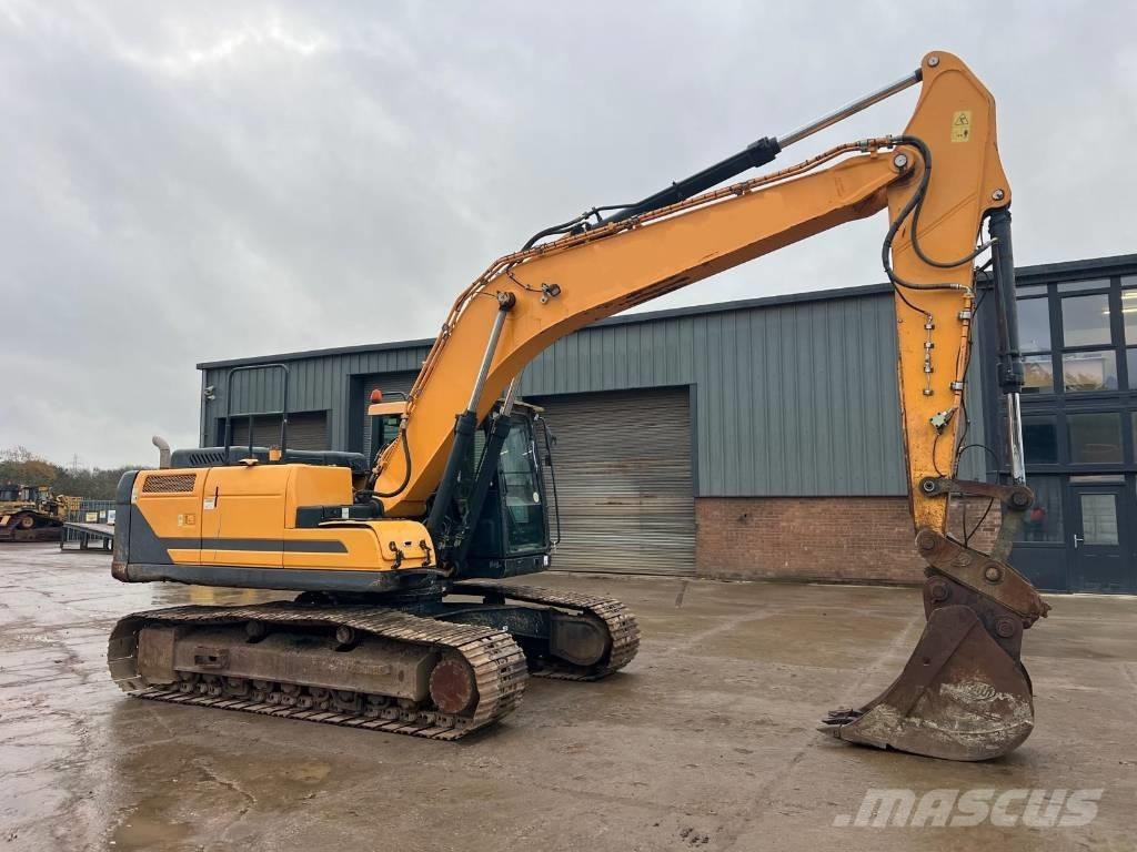 Hyundai HX 220 L Excavadoras de cadenas