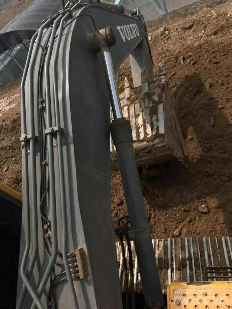 Volvo EC 240 Excavadoras de cadenas