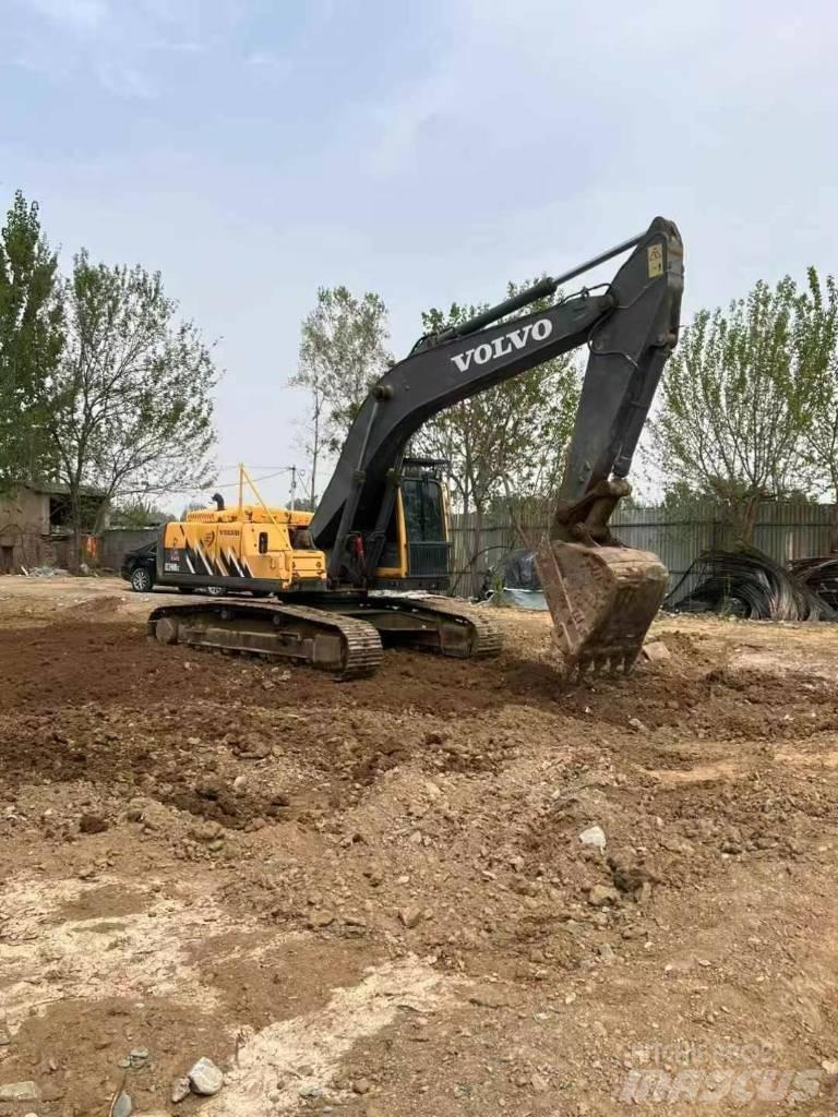 Volvo EC 240 Excavadoras de cadenas