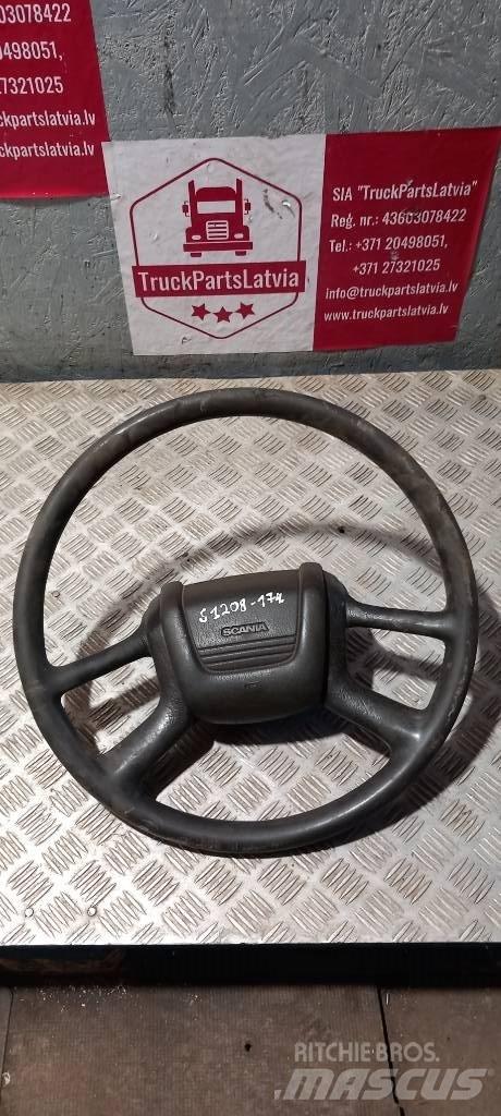 Scania 94 D.    1439128 Cabinas e interior
