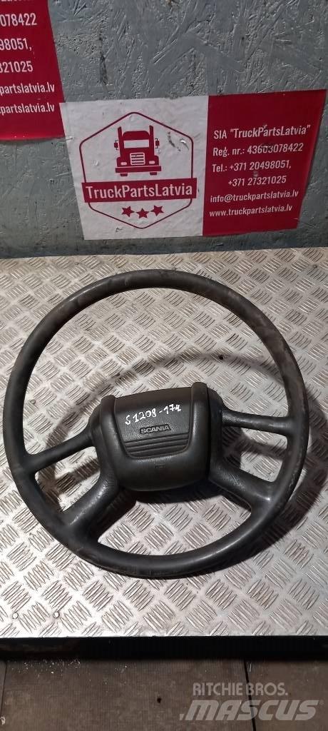Scania 94 D.    1439128 Cabinas e interior