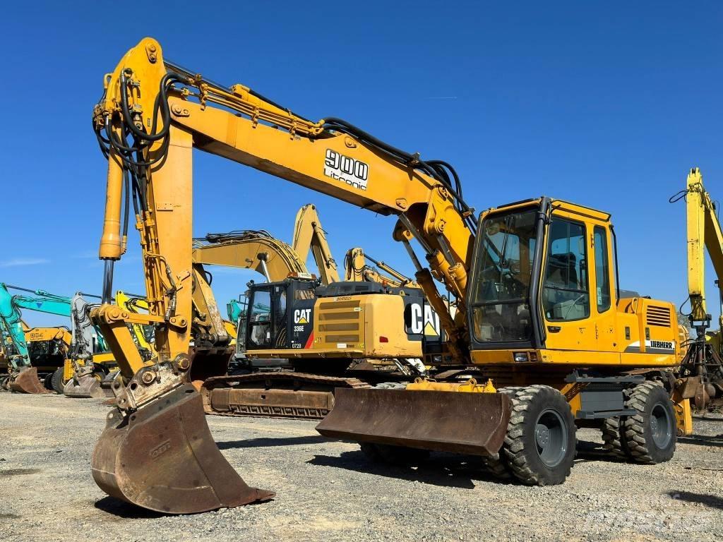 Liebherr A 900 B Excavadoras de ruedas